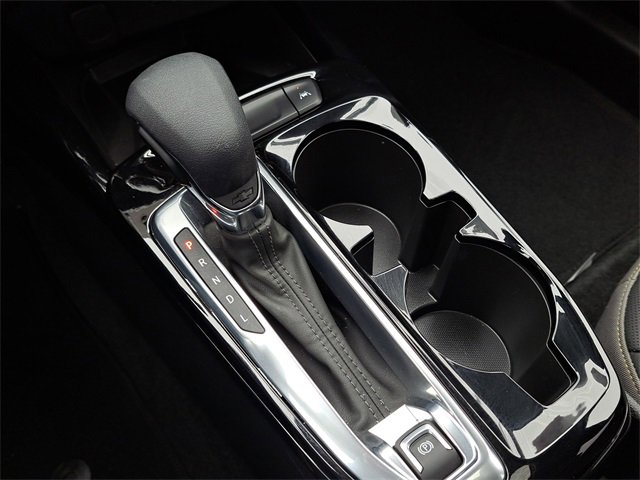 Used 2024 Chevrolet Trax ACTIV w/ Sunroof Package image 16