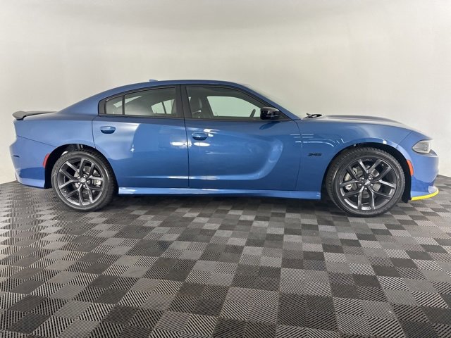 Used 2023 Dodge Charger R/T w/ Plus Group image 3