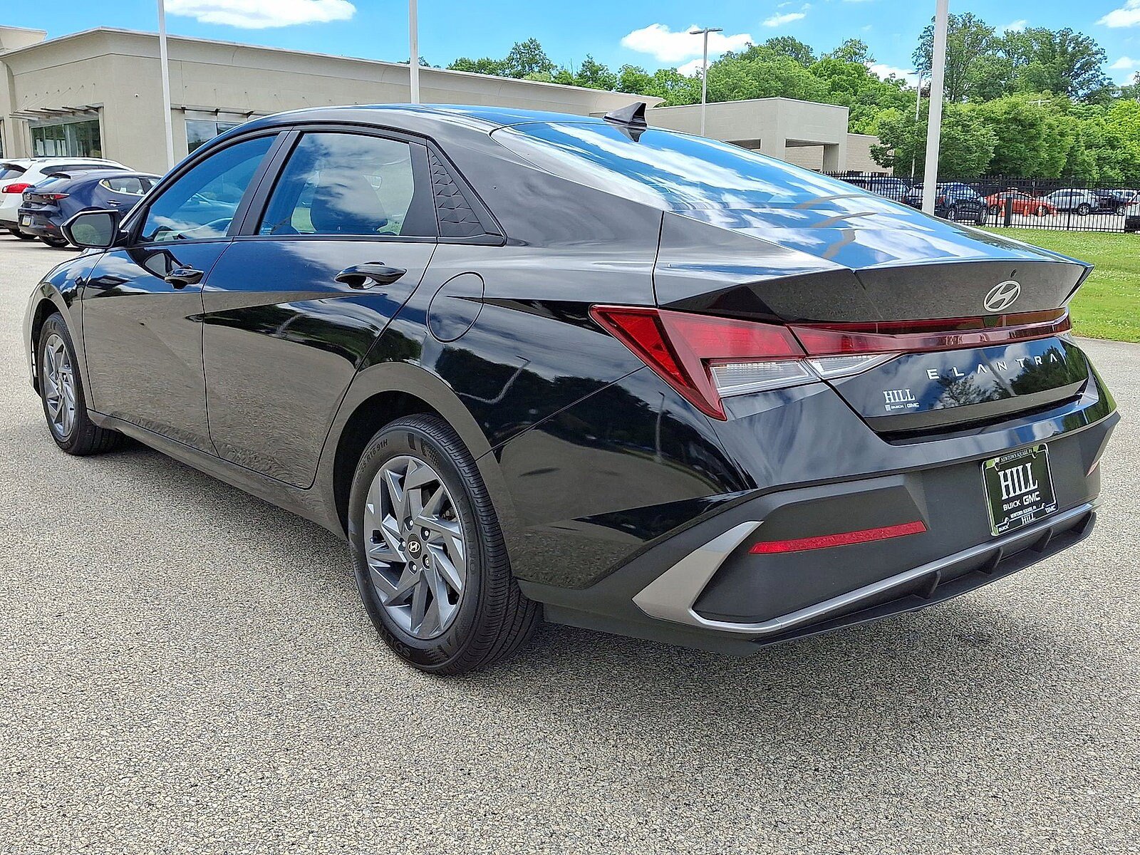 Used 2024 Hyundai Elantra SEL FWD image 21