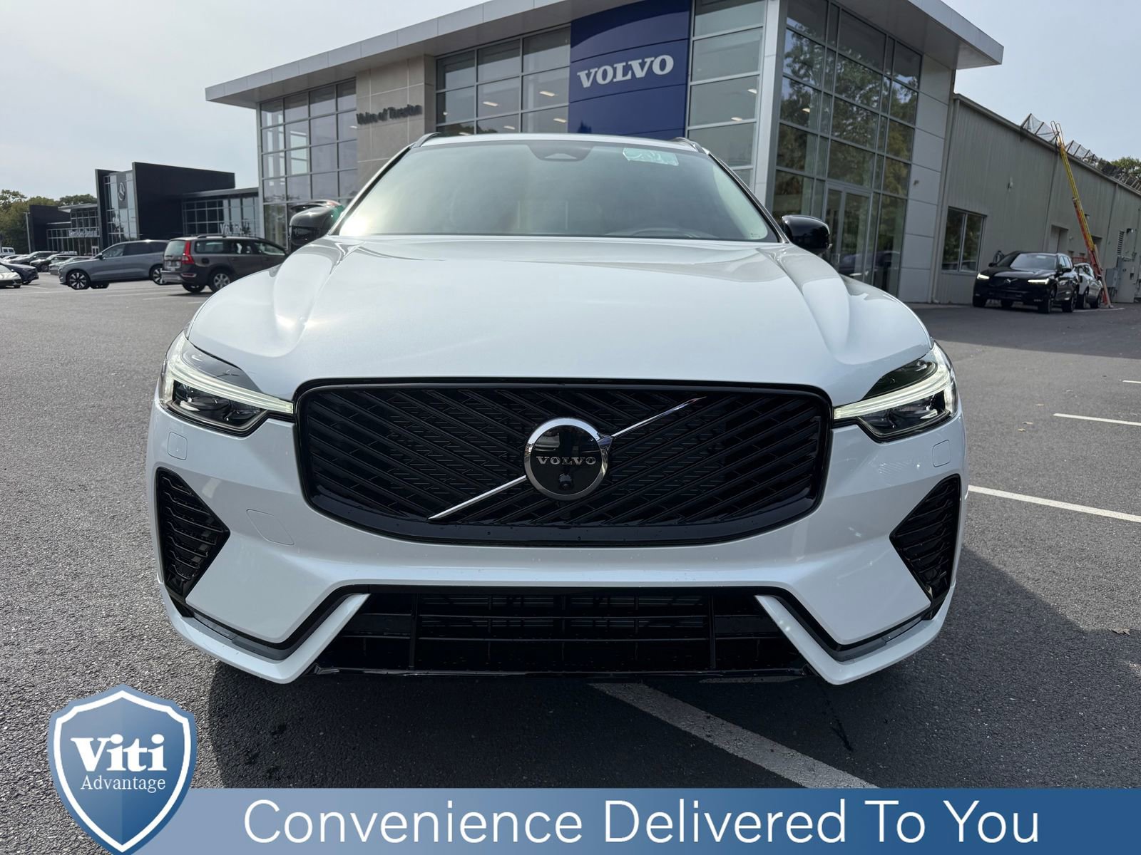 New 2026 Volvo XC60 B5 Ultra w/ Protection Package Premier image 3