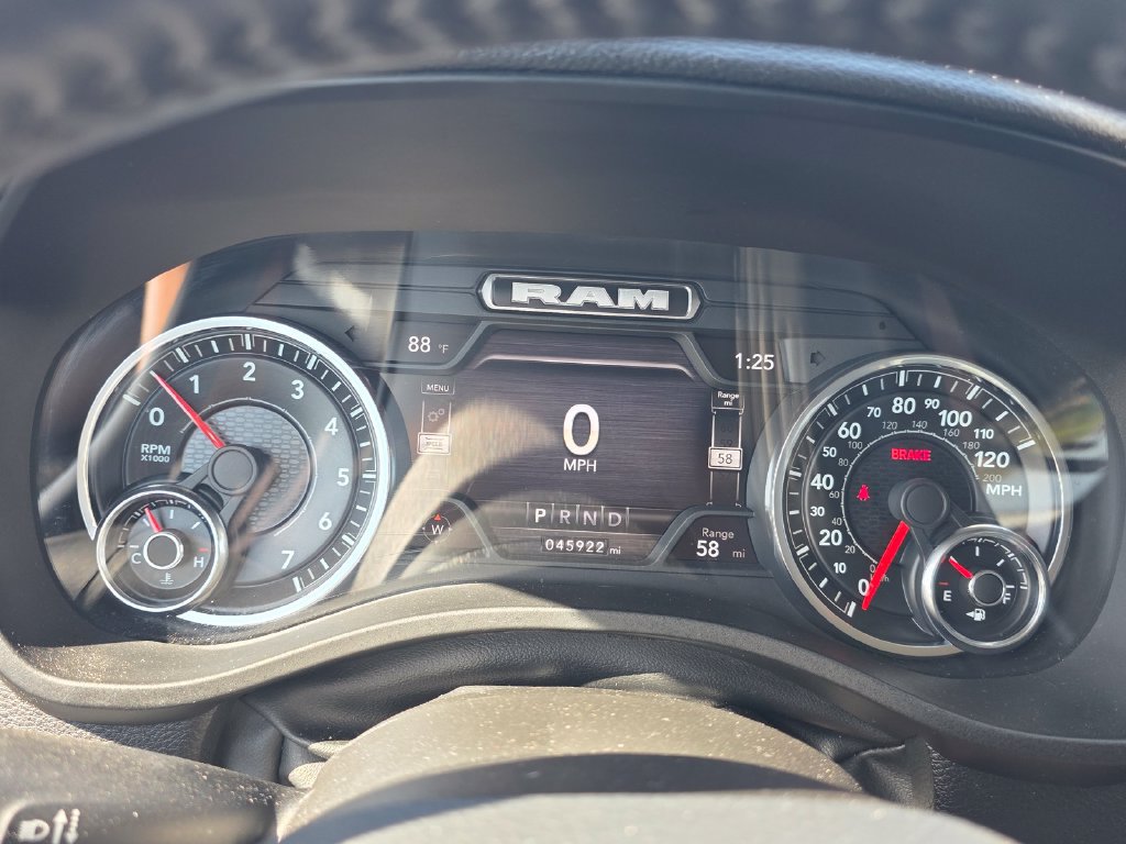 Used 2022 RAM 1500 Laramie RWD image 33