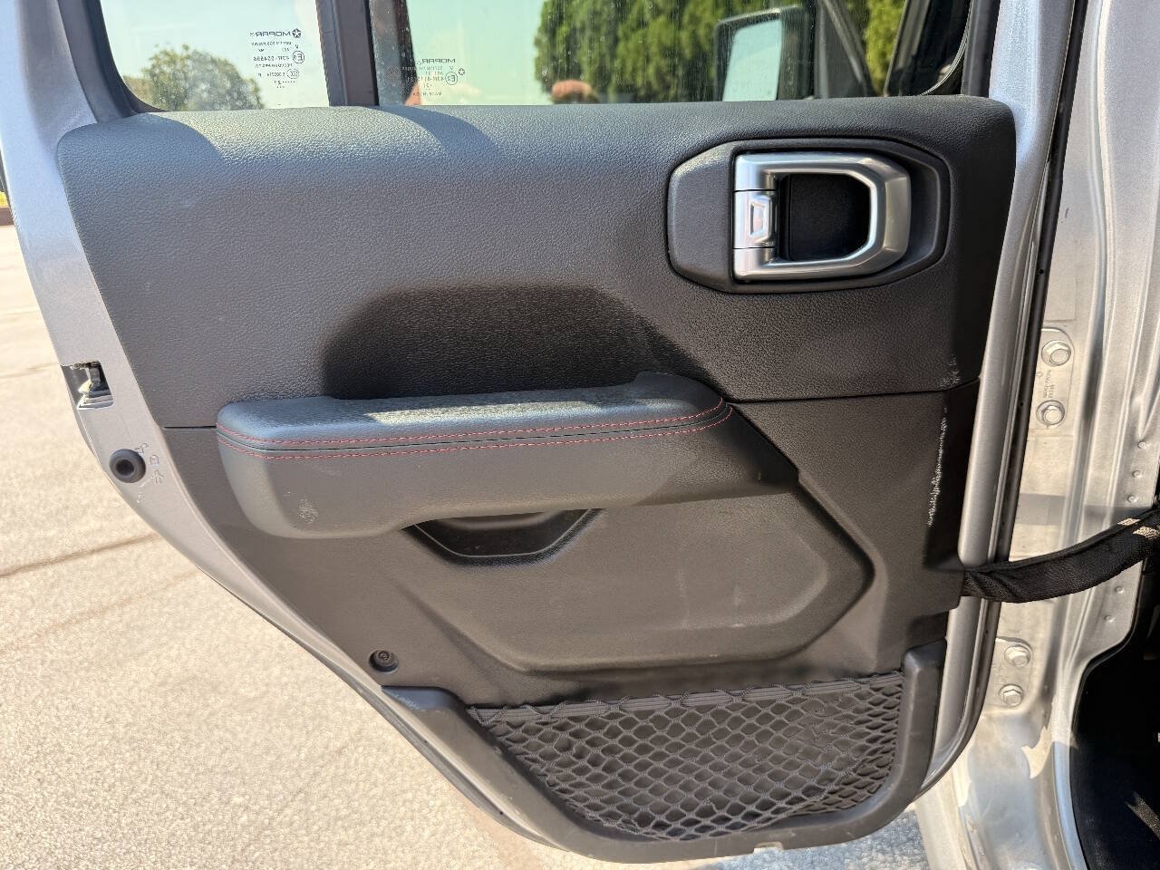 Used 2021 Jeep Wrangler Unlimited Rubicon AWD/4WD image 18