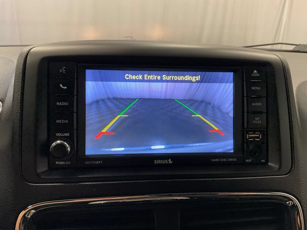 Used 2018 Dodge Grand Caravan SXT FWD image 12