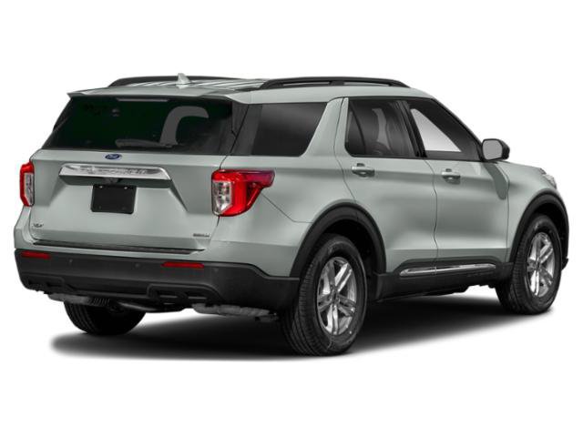 Used 2020 Ford Explorer XLT w/ Equipment Group 202A AWD/4WD image 2
