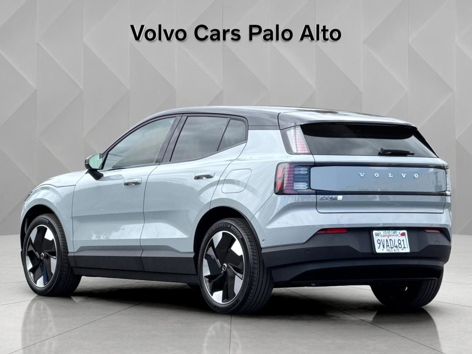 Certified 2025 Volvo EX30 Ultra w/ Protection Package Premier AWD/4WD image 9