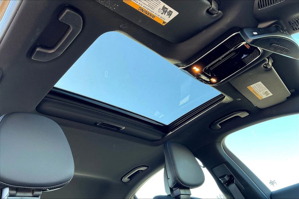 Used 2025 Mercedes-Benz C 300 C 300 image 17