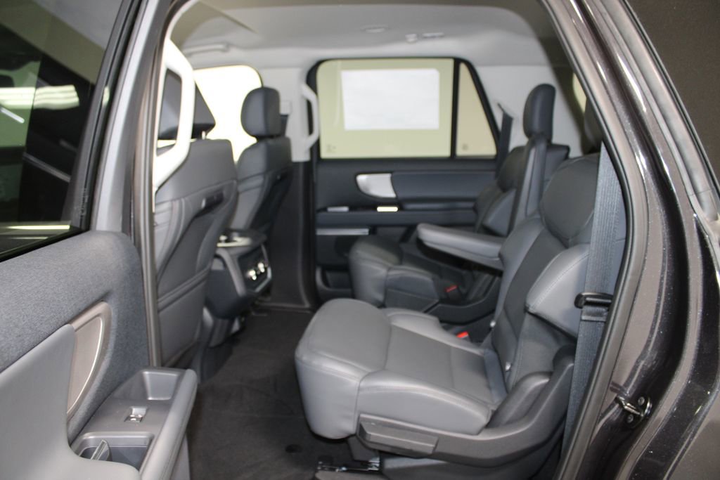 New 2026 Ford Expedition Max Active image 25