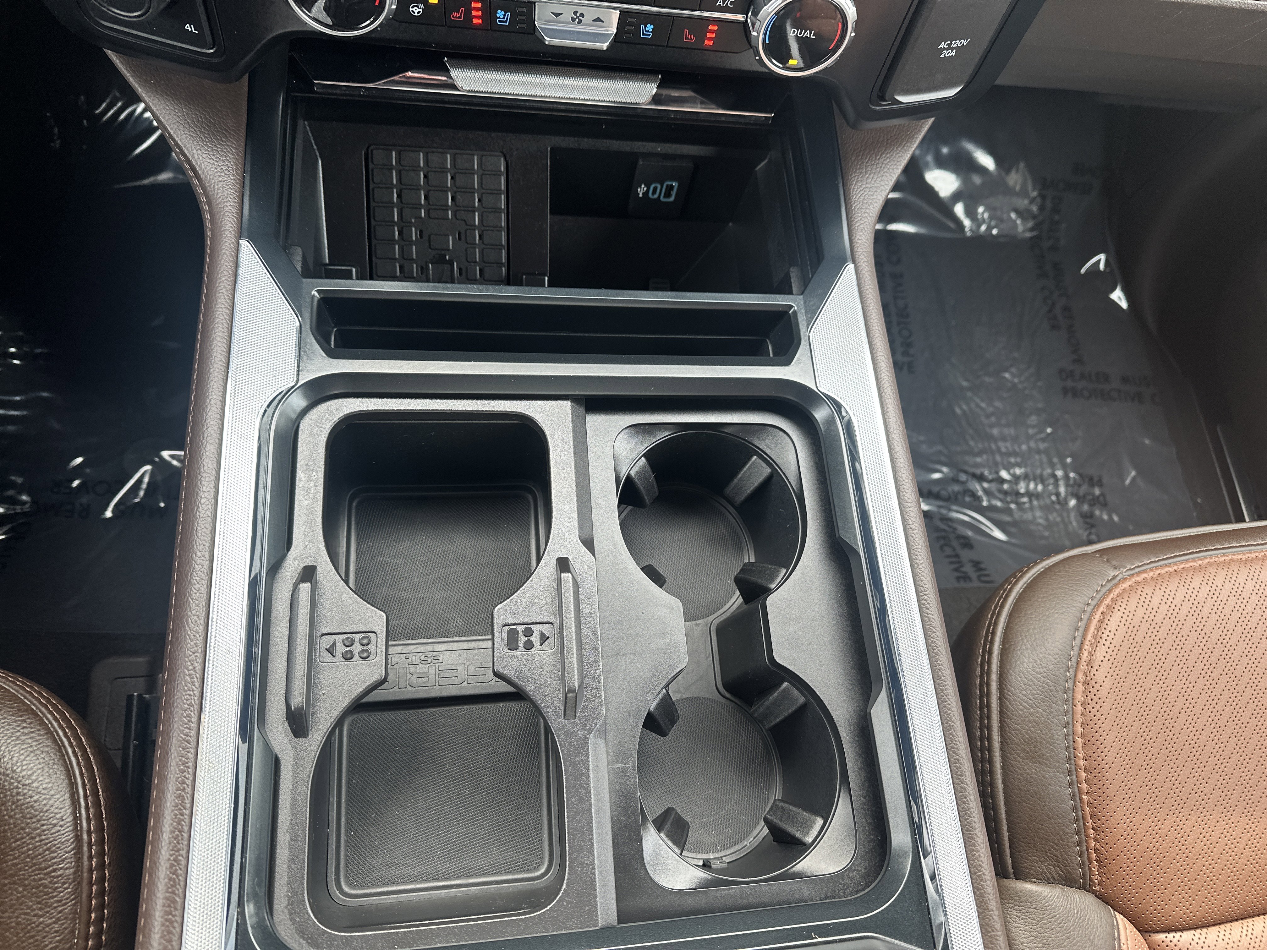 Used 2023 Ford F350 King Ranch w/ Chrome Package image 14