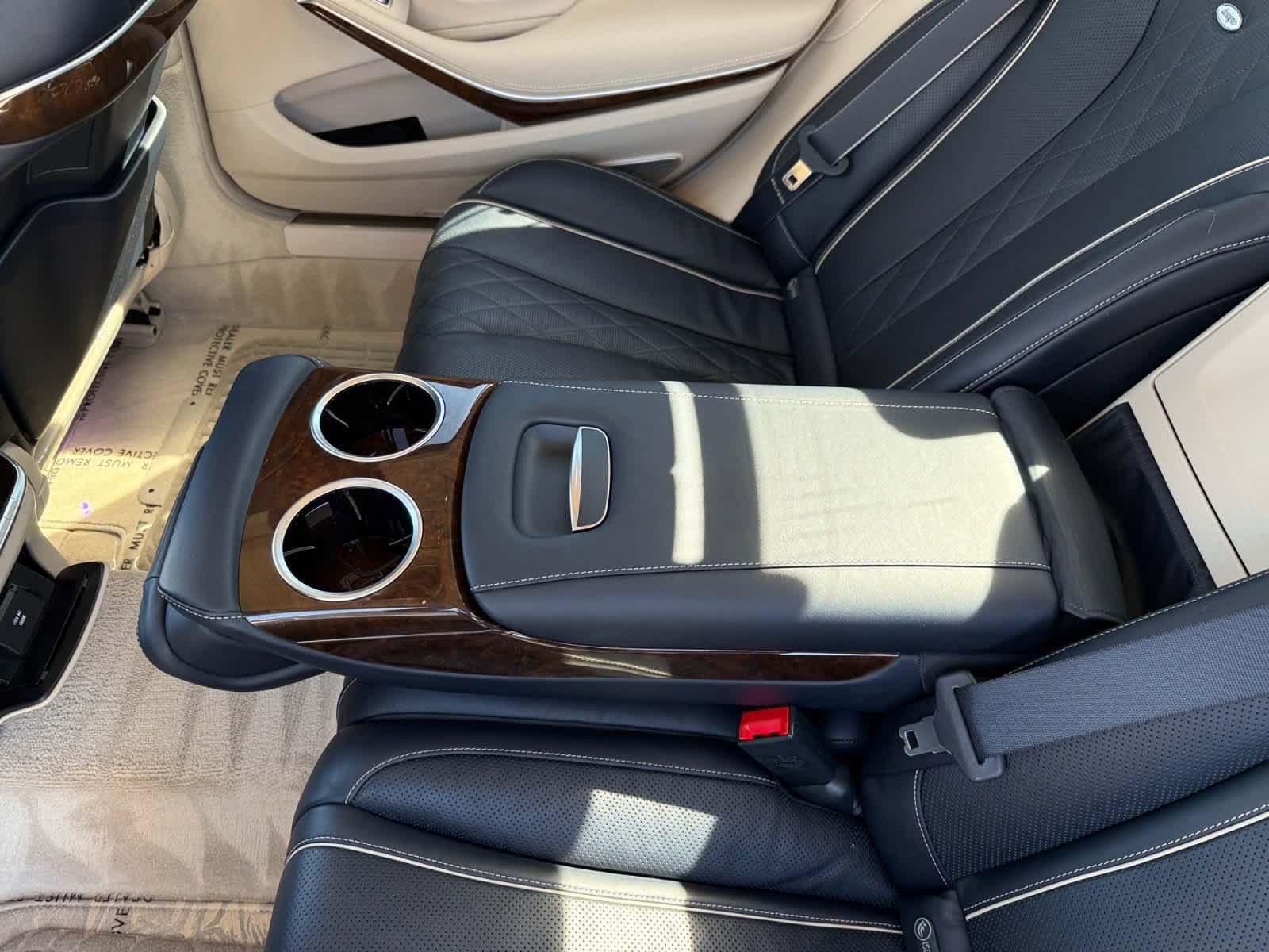 Used 2016 Mercedes-Benz S 550 4MATIC Sedan image 17