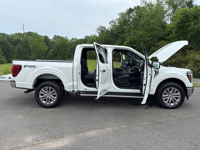 New 2025 Ford F150 Lariat w/ Equipment Group 501A Mid image 25