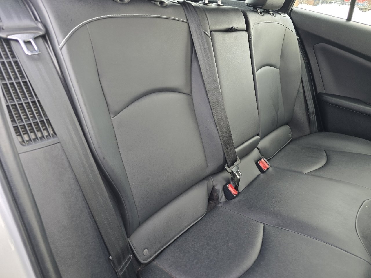 Used 2021 Toyota Prius Prime XLE image 24