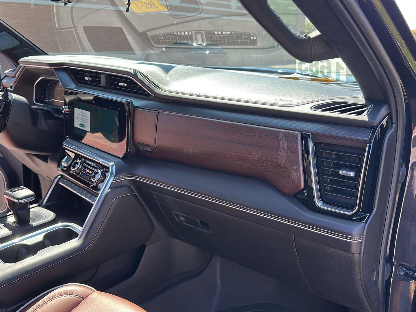 Used 2023 GMC Sierra 1500 Denali Ultimate image 40