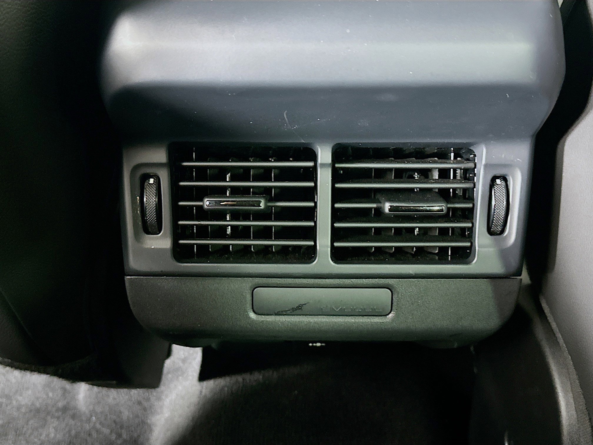 Used 2025 Land Rover Range Rover Evoque S image 29