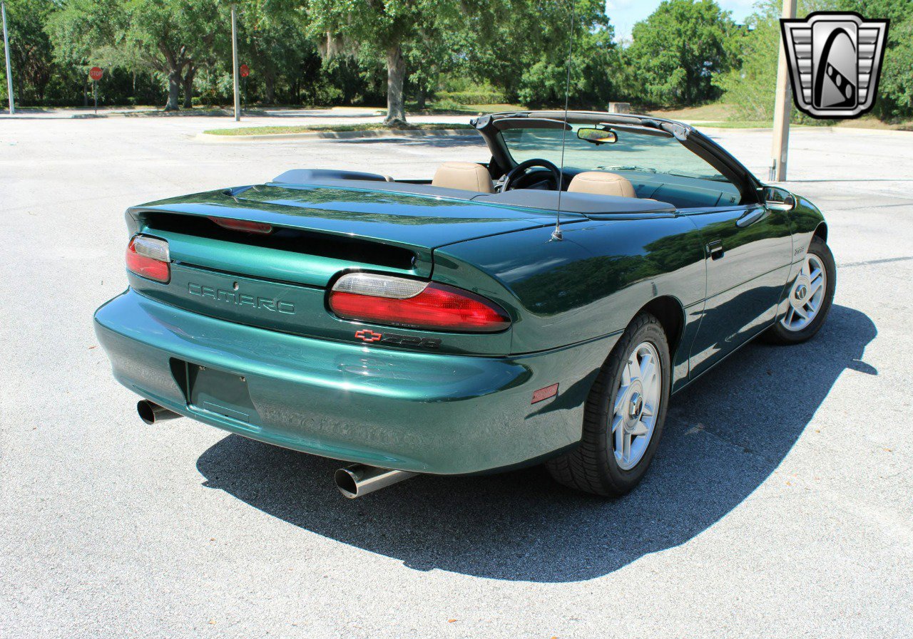 Used 1995 Chevrolet Camaro Z28 image 9