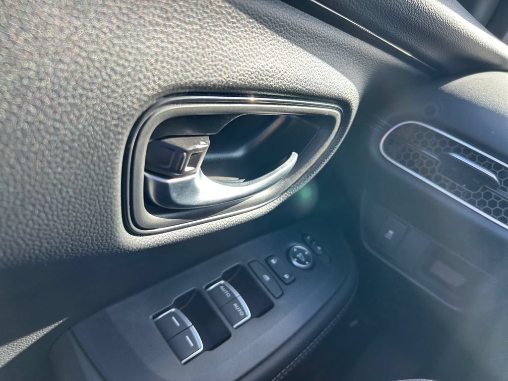 New 2027 Honda HR-V EX-L image 22