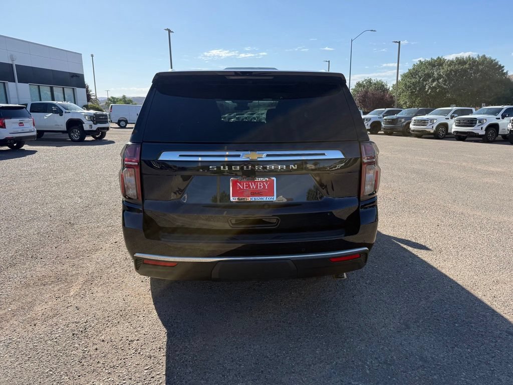 Used 2023 Chevrolet Suburban LS w/ Driver Alert Package AWD/4WD image 6