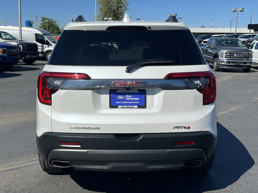 Used 2023 GMC Acadia AT4 w/ Trailering Package AWD/4WD image 7