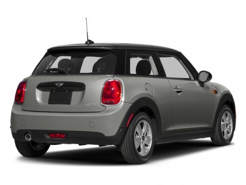 Used 2018 MINI Cooper 2-Door Hardtop image 2