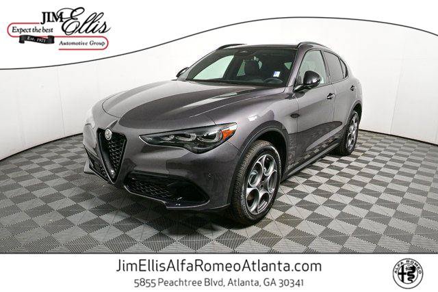 New 2025 Alfa Romeo Stelvio Sprint w/ Convenience Package AWD/4WD image 1