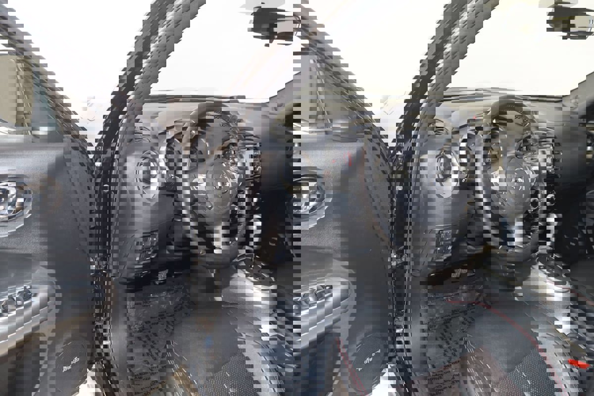 Used 2016 Nissan Juke SL image 42