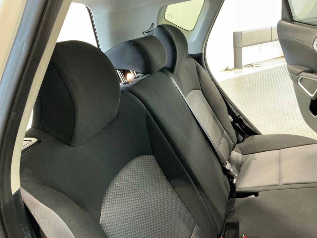 Used 2025 Kia Soul LX w/ LX Technology Package image 13