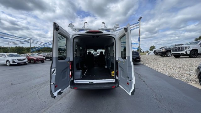 Used 2018 Ford Transit 150 XLT image 5