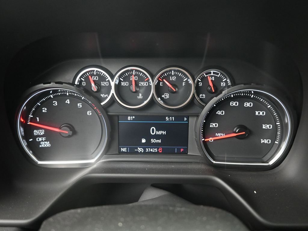 Used 2022 Chevrolet Suburban LS image 11