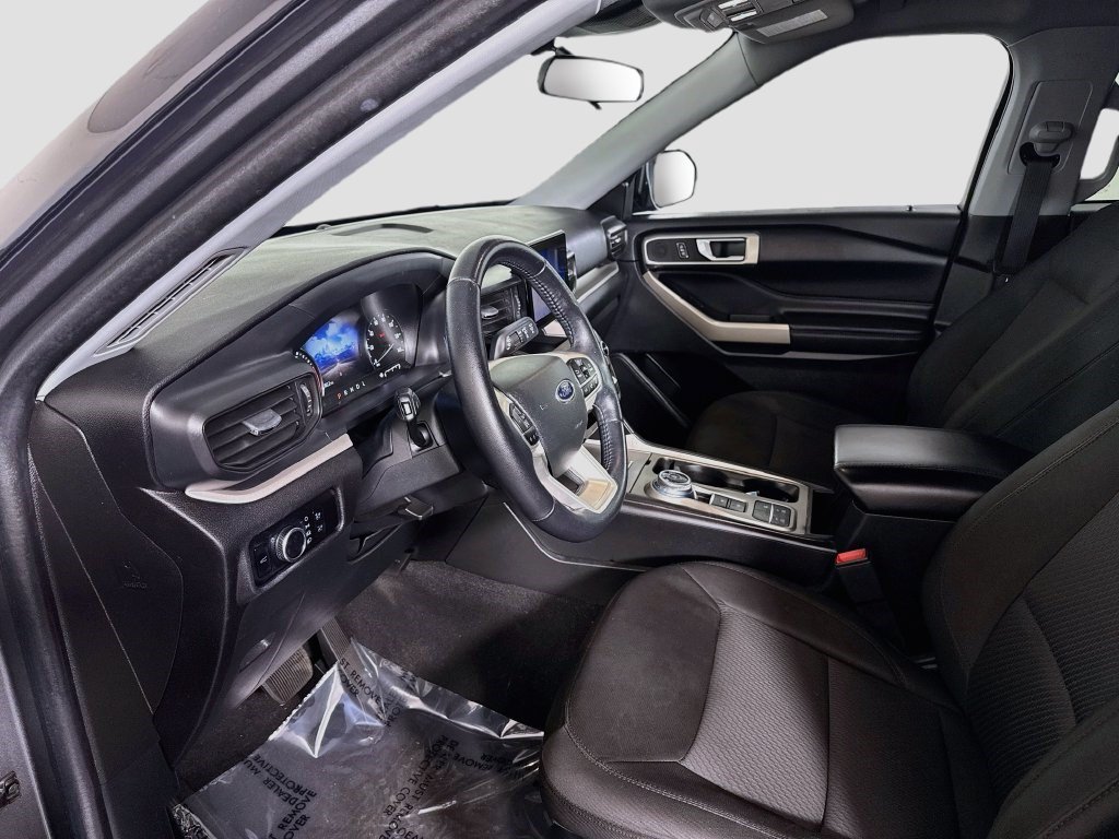 Used 2023 Ford Explorer XLT RWD image 22