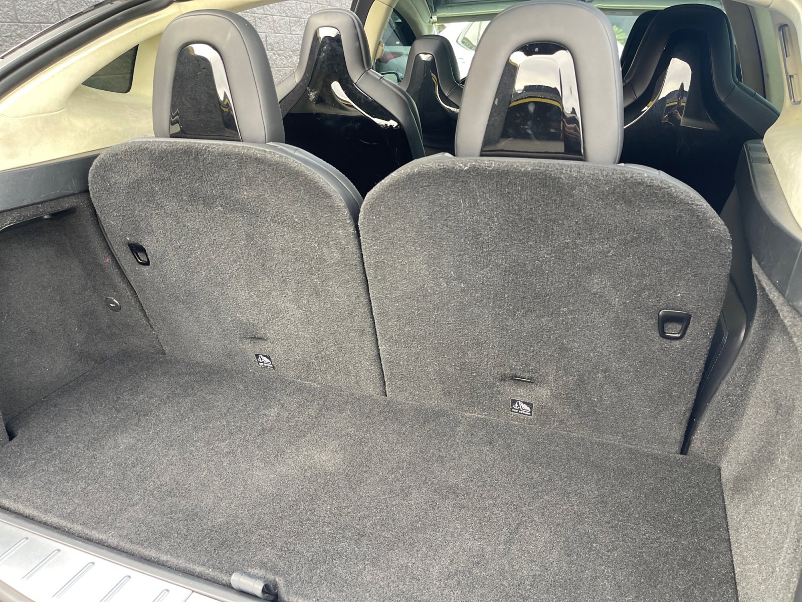 Used 2016 Tesla Model X 70D image 18