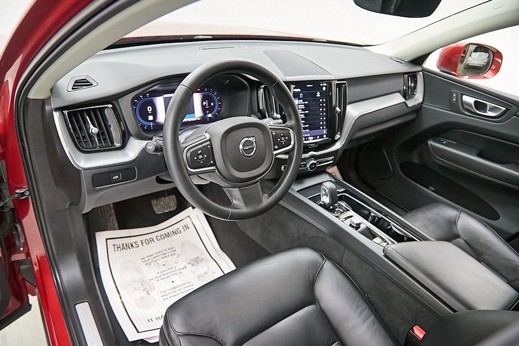 Certified 2023 Volvo XC60 B5 Core w/ Climate Package image 12