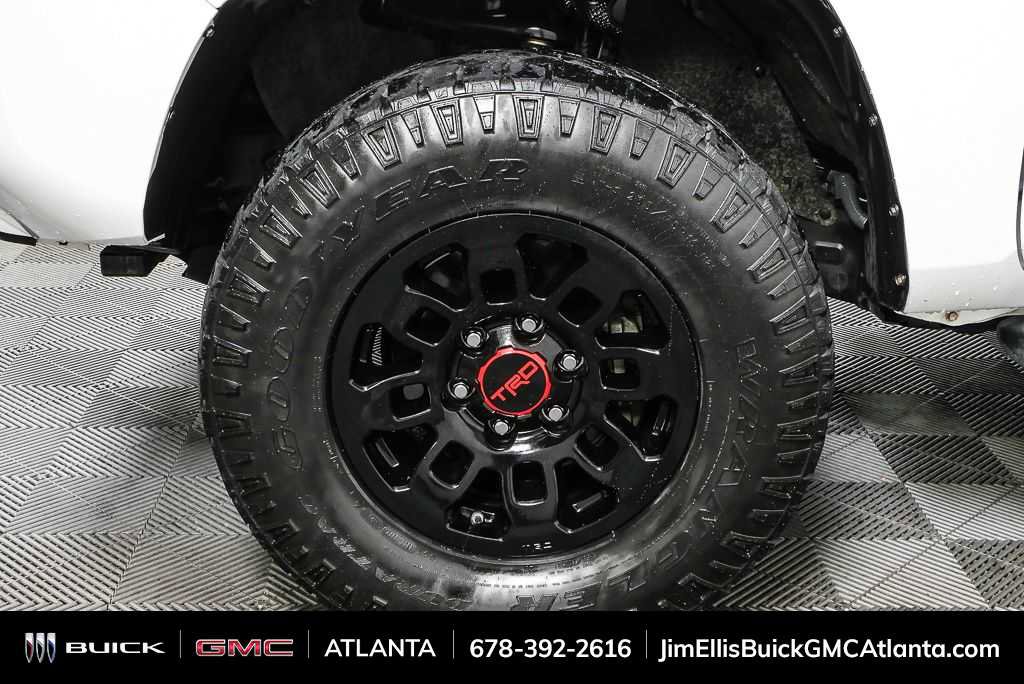 Used 2021 Toyota Tacoma SR image 34