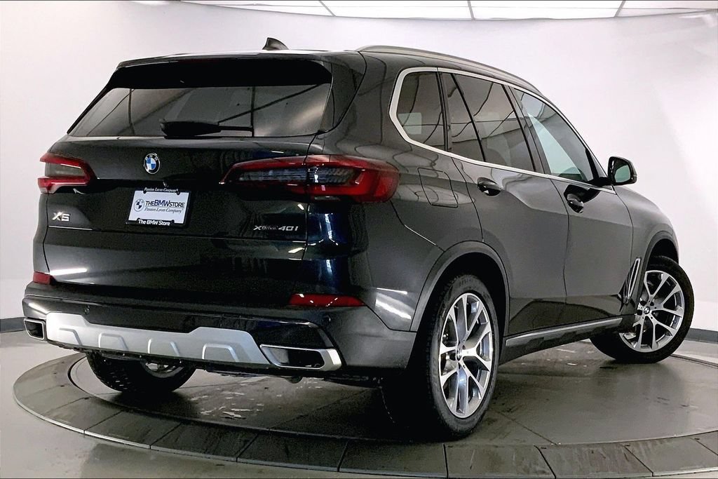 Certified 2023 BMW X5 xDrive40i w/ Premium Package AWD/4WD image 12