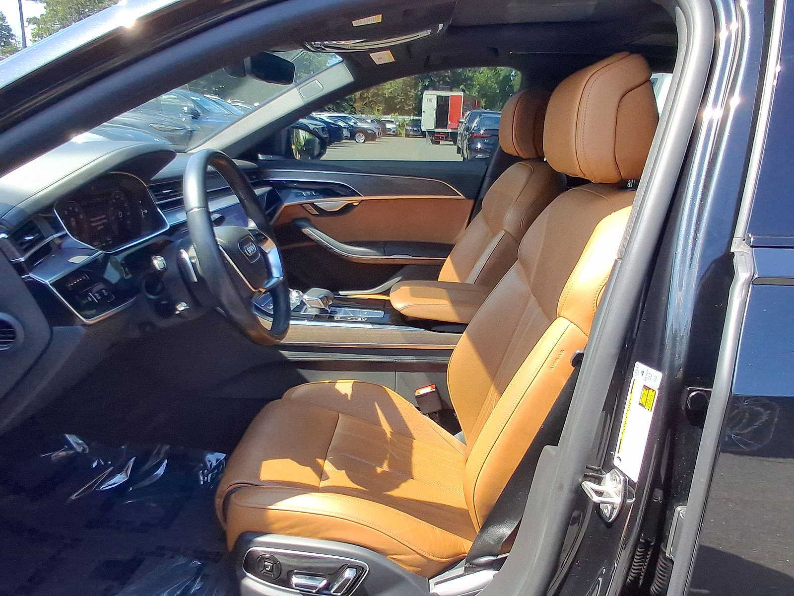 Used 2023 Audi A8 L 3.0T w/ Luxury Package AWD/4WD image 17