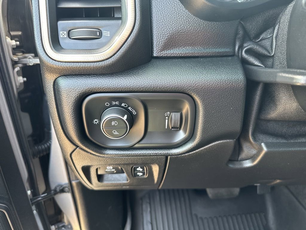 Used 2020 RAM 1500 Rebel w/ Rebel Level 2 Equipment Group AWD/4WD image 14