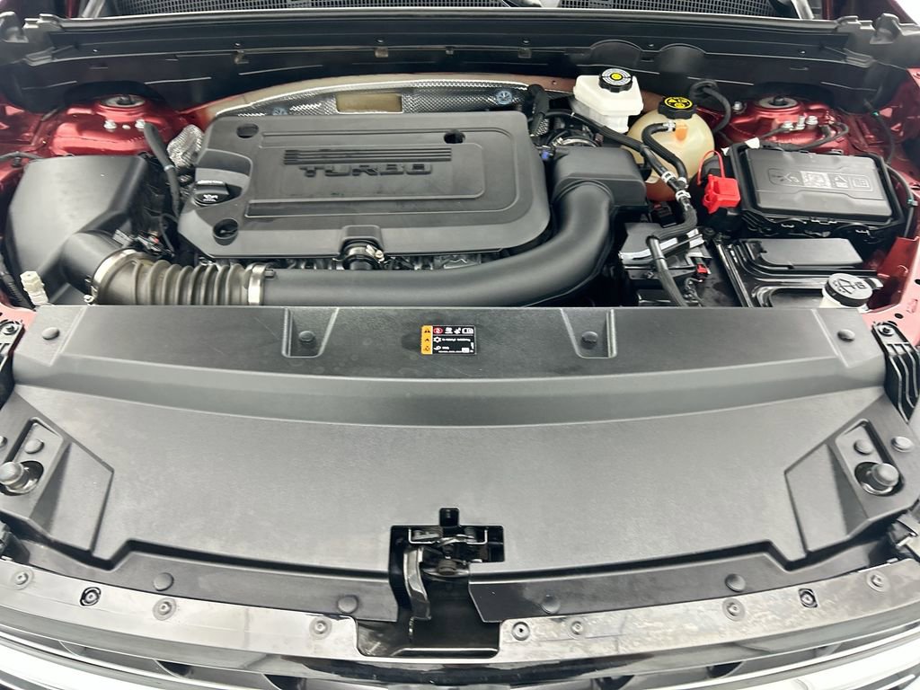 Used 2023 Buick Envision Essence image 27