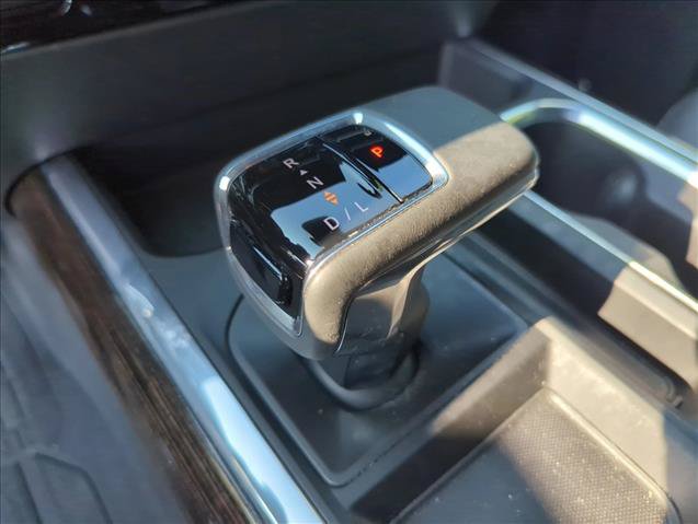 Used 2024 GMC Sierra 1500 Elevation w/ Elevation Premium Package AWD/4WD image 18