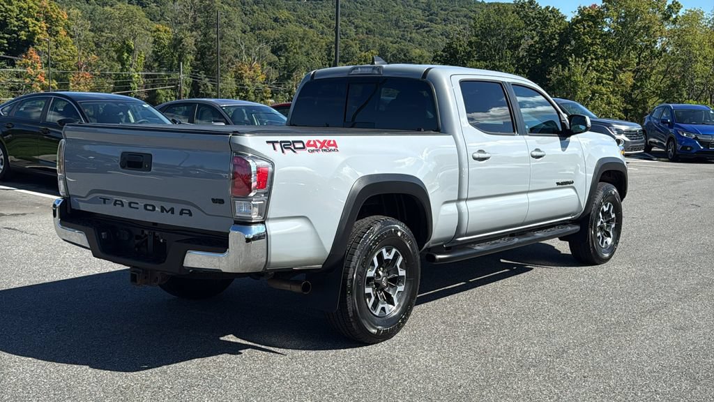 Used 2020 Toyota Tacoma TRD Off-Road AWD/4WD image 4