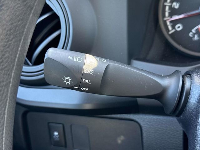 Used 2020 Toyota Tacoma SR w/ SR Convenience Package RWD image 26