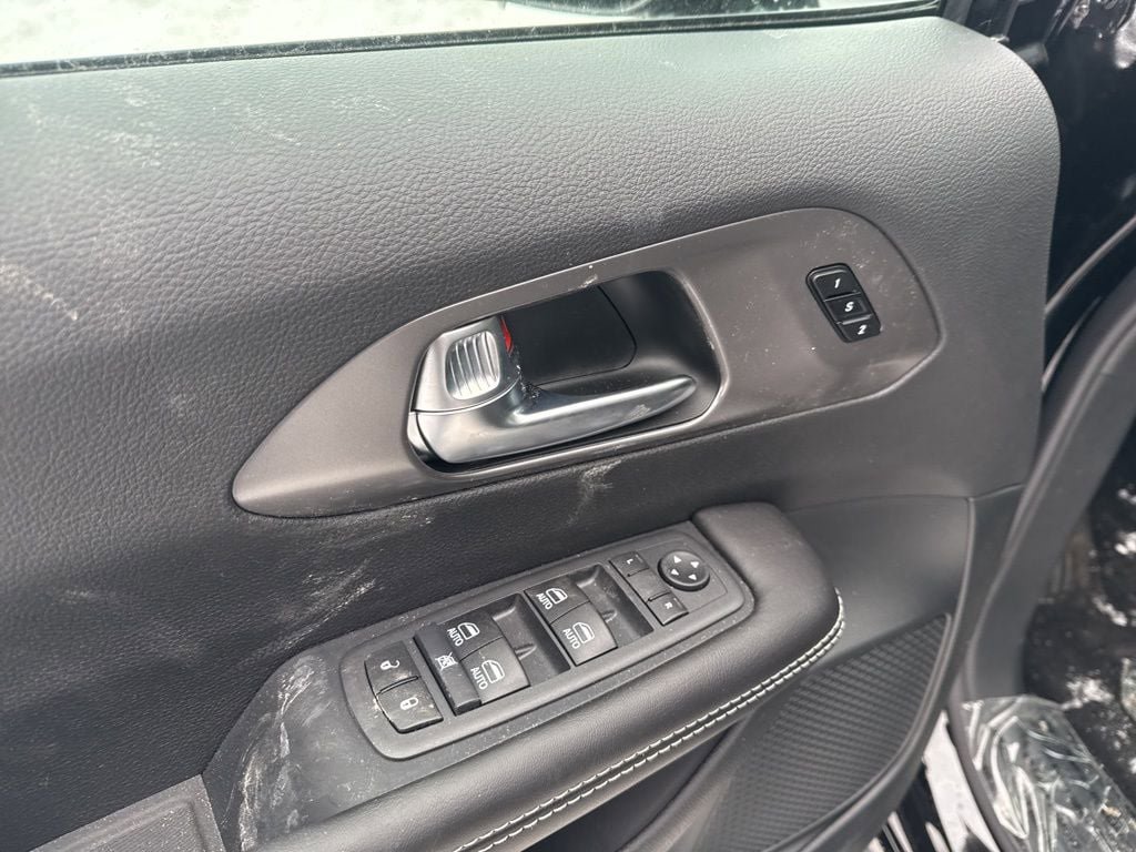 New 2026 Chrysler Pacifica Select image 19