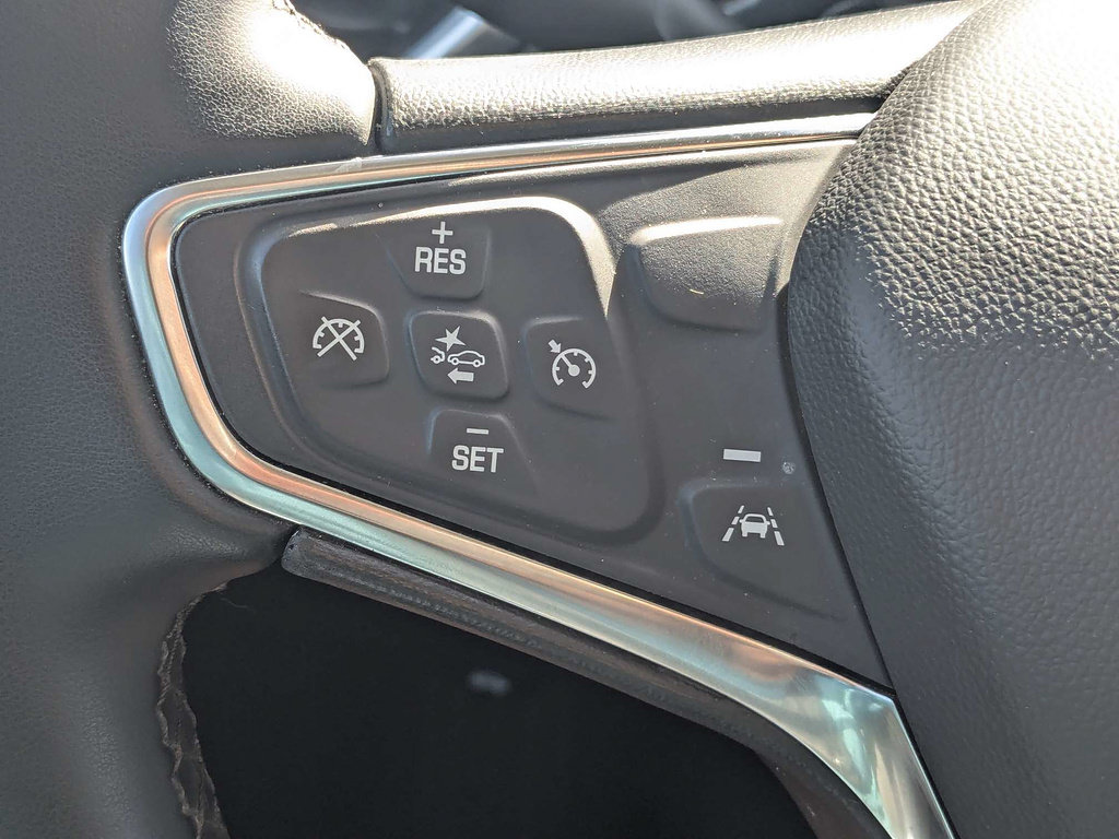 Used 2024 Chevrolet Equinox LT AWD/4WD image 25