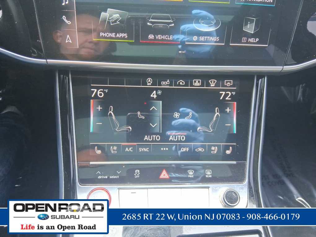 Used 2020 Audi S8 L w/ S8 Executive Package image 21