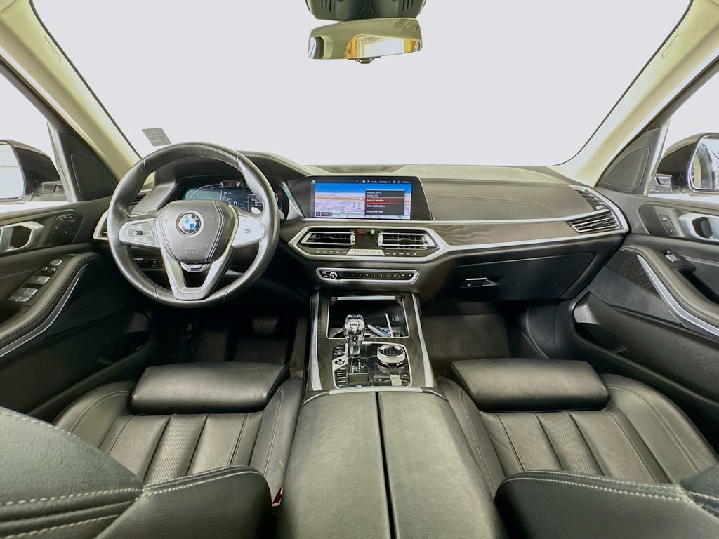 Used 2022 BMW X7 xDrive40i w/ Executive Package image 29