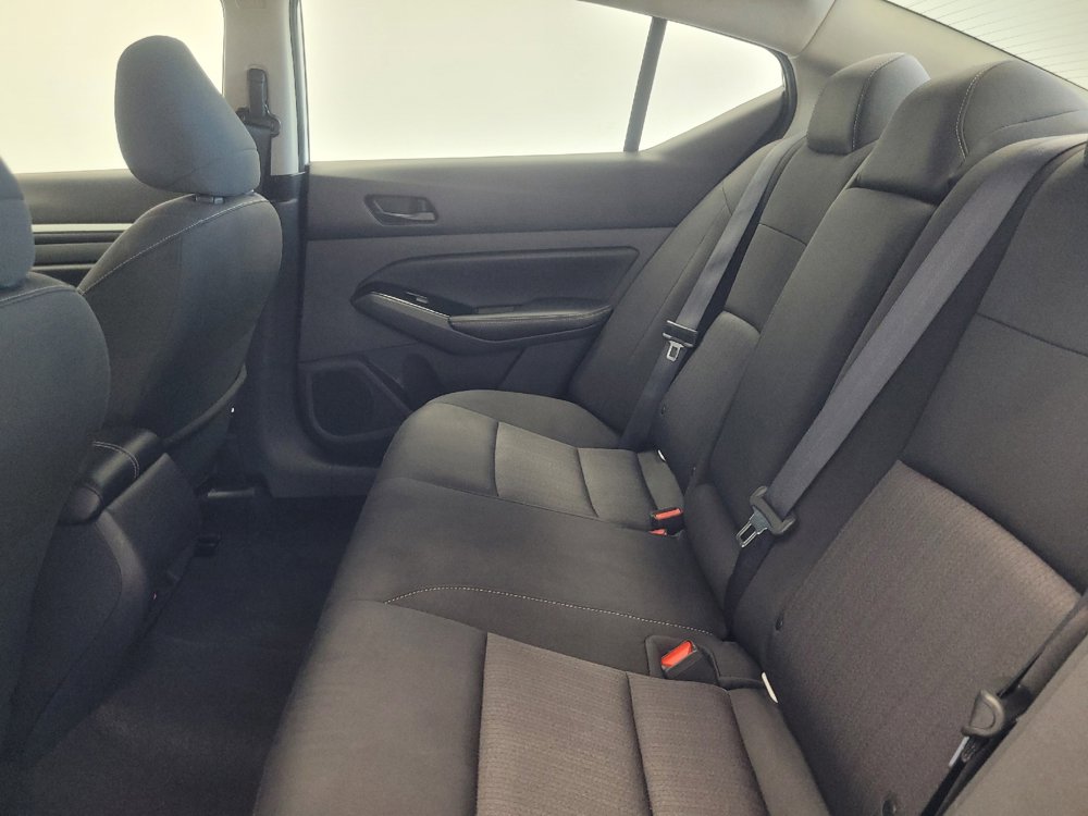 Used 2023 Nissan Altima 2.5 SV image 18