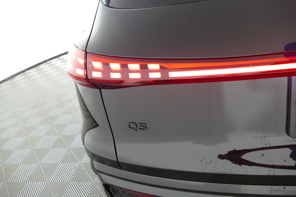 New 2026 Audi Q5 2.0T AWD/4WD image 30