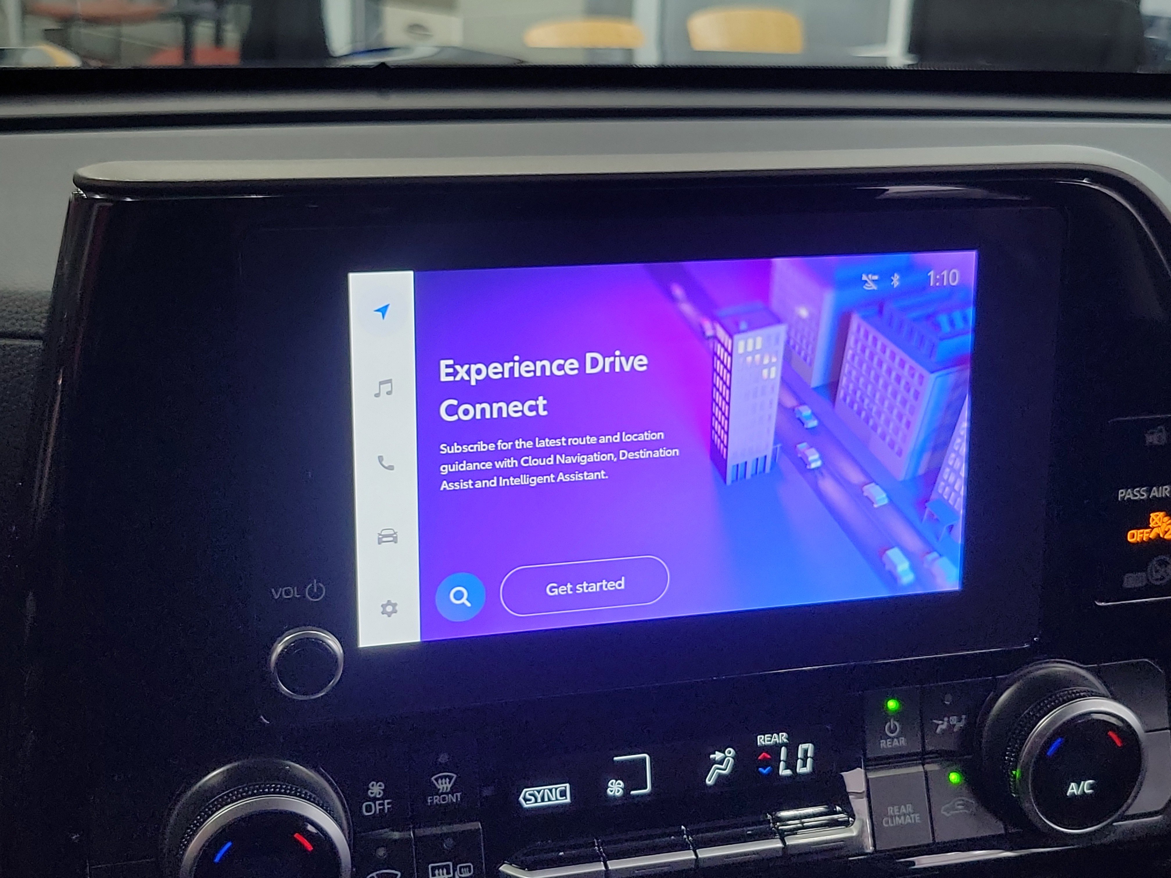 Certified 2025 Toyota Highlander LE image 27