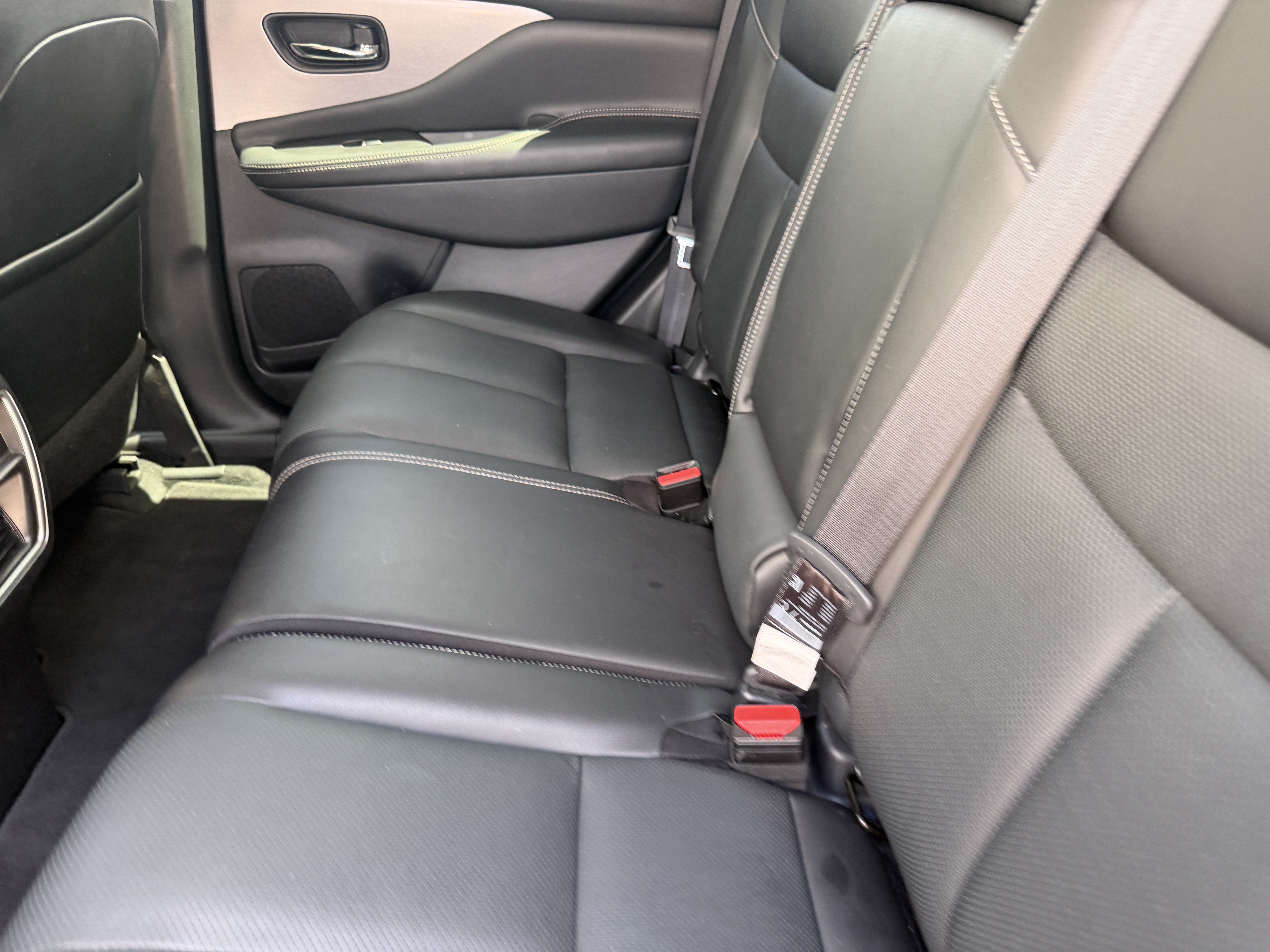 Used 2021 Nissan Murano SL FWD image 16