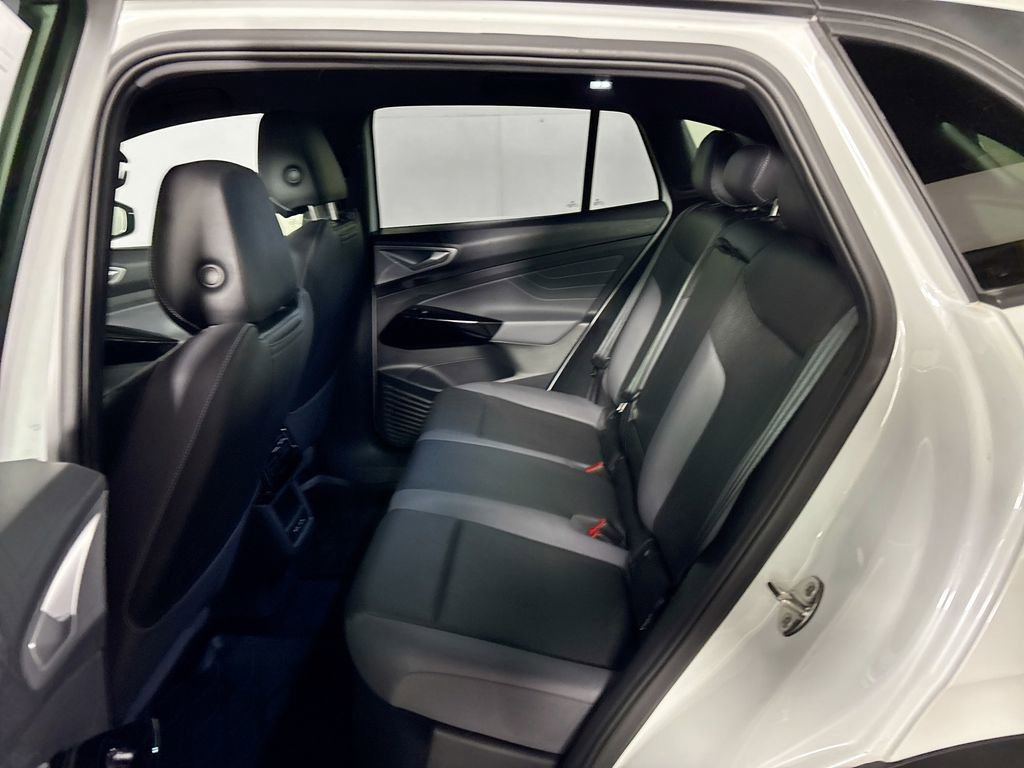 Certified 2023 Volkswagen ID.4 Pro S AWD/4WD image 21