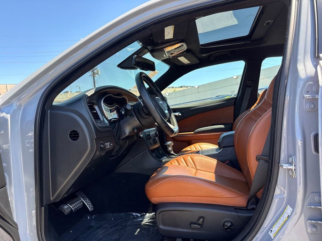 Used 2022 Dodge Charger SRT Hellcat w/ Harman/Kardon Audio Group image 13