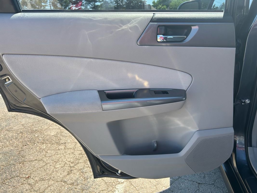 Used 2012 Subaru Forester 2.5X Limited image 20