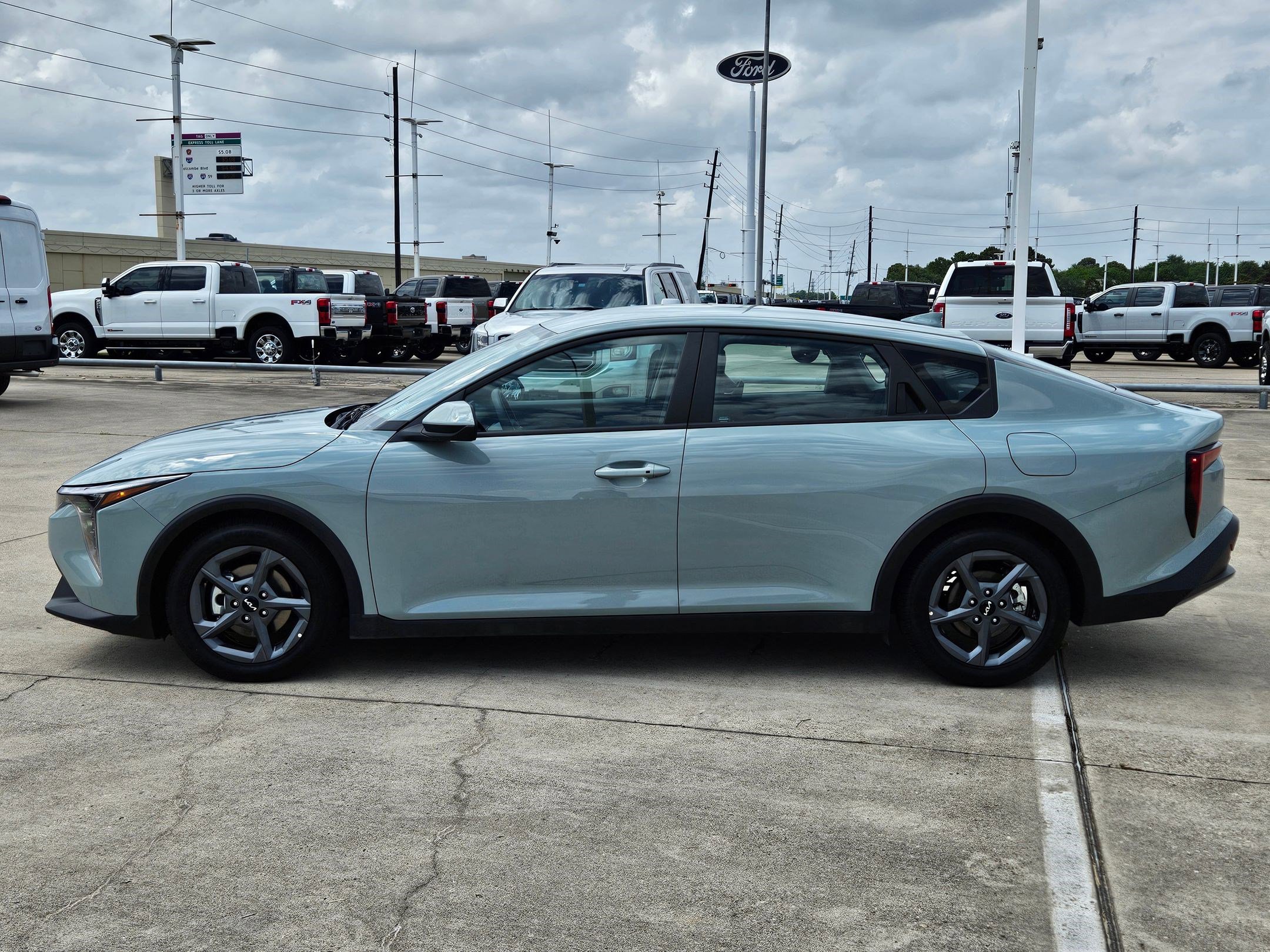 Used 2025 Kia K4 FWD image 9